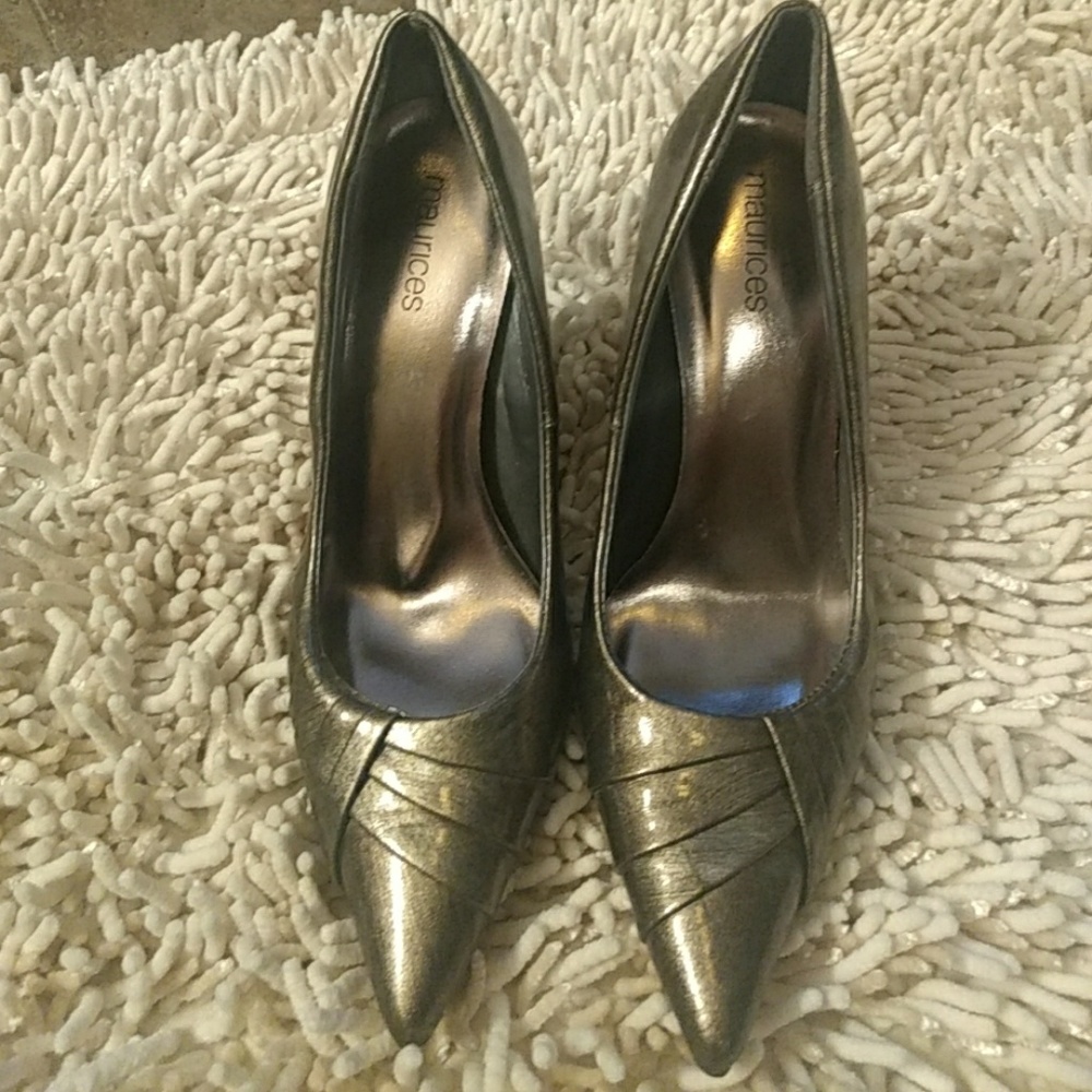 Maurices heels - Picture 2 of 5